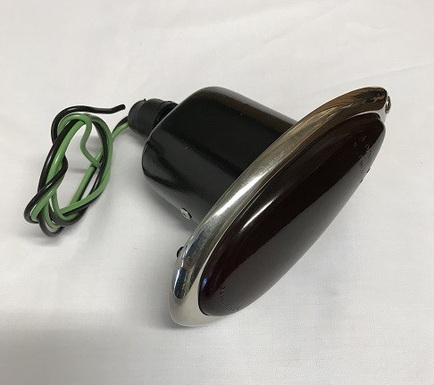 FORD TAIL LIGHT ASSEMBLY 38-39