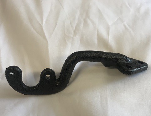 TAIL LAMP BRACKET CAST 30-37 P/U