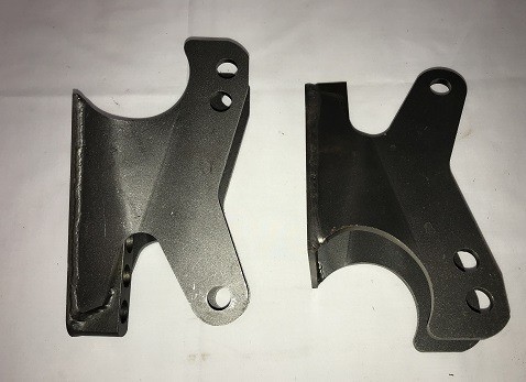 REAR 4 BAR BRACKETS PARALLEL  DIFF